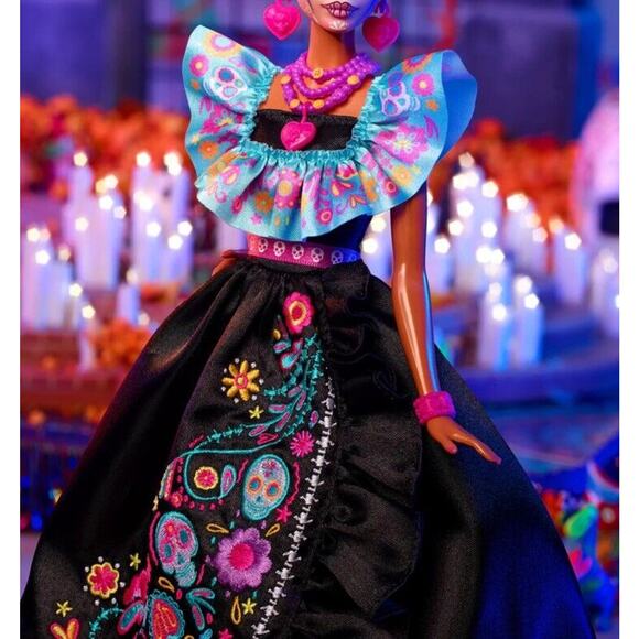🔥Barbie Dia De Los Muertos 2024 Barbie Doll - Day of the Dead Mattel BNWT🔥 - Picture 7 of 9